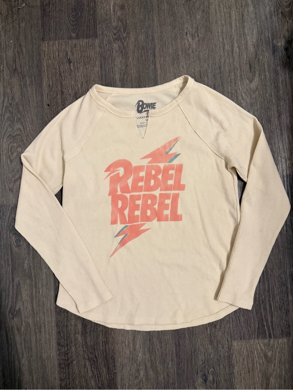 Lucky Brand David Bowie 'Rebel Rebel' Cream Graphic Long Sleeve Thermal Top